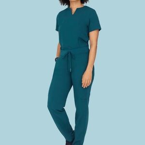 MANDALA SCRUB SET TOP AND BOTTOM